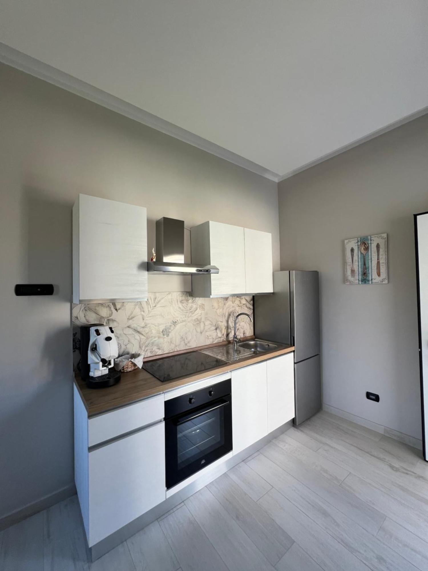 Brass Apartment كاستيلاّماري دي ستا المظهر الخارجي الصورة